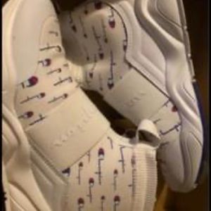 Champion shoes
